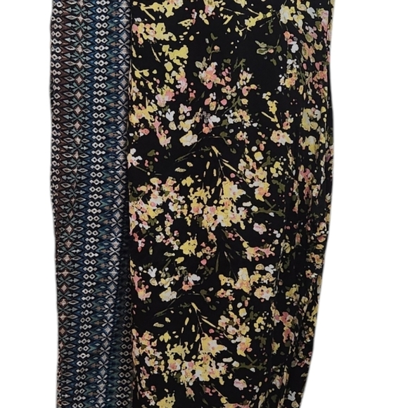 Jessica Simpson Lot of 2 Womens XL Cameron Geometric Floral Pull-On Ankle Pants - Picture 1 of 11